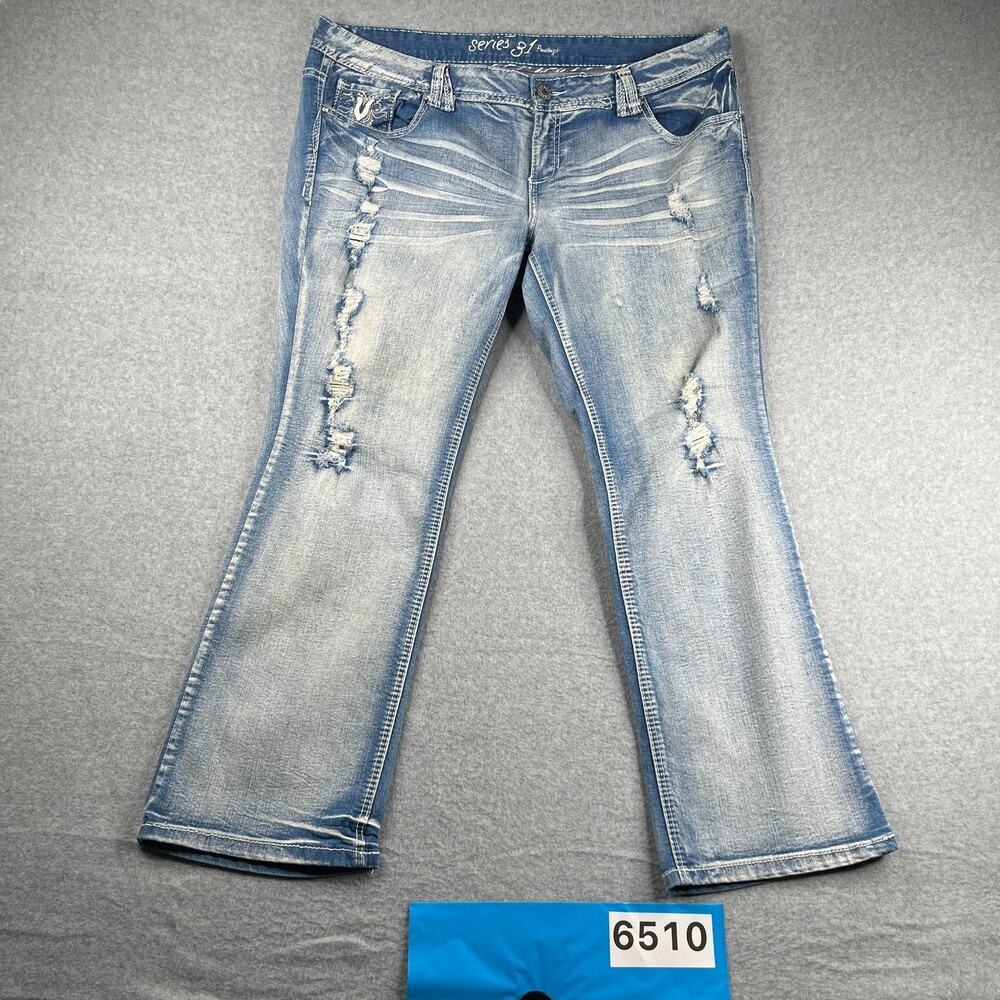 Amethyst Jeans Series 31 Denim Jeans Womens Size 18 White Stitch Distressed